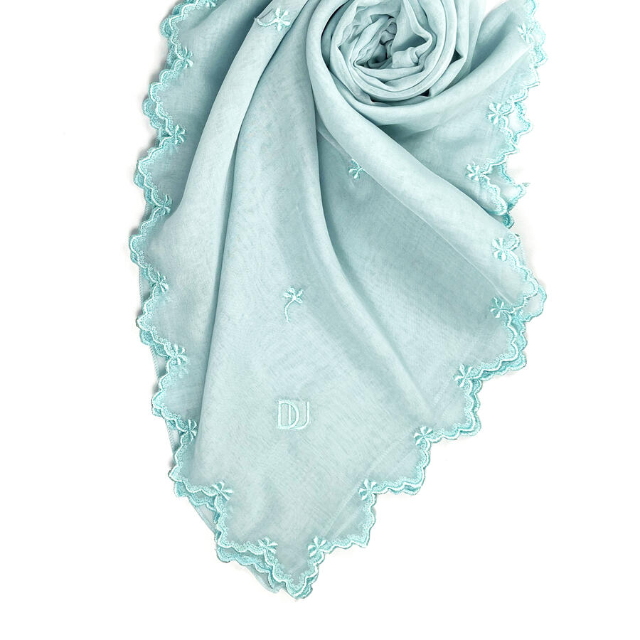 Hijab Paris Segi Empat Tepi Besar Soft Blue